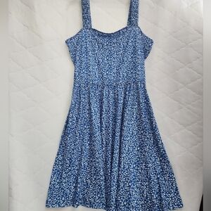 Elegant Blue Floral Midi Dress With Pockets